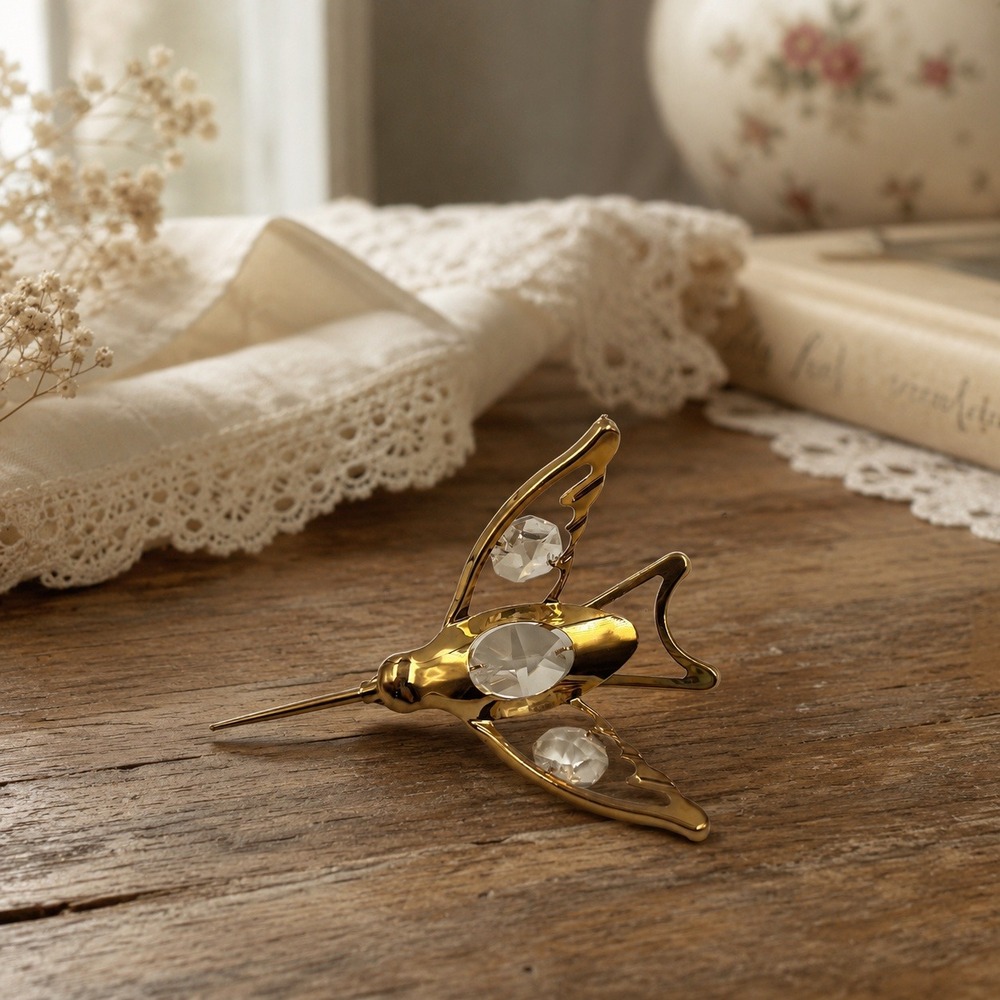 Vintage Gold Tone Hummingbird Napkin Ring Clear Crystal Accents Bird Decor 4in